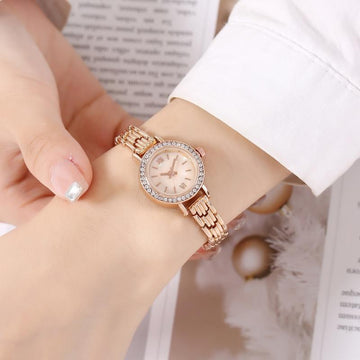 Stylish Women's Watch with Elegant Mother-of-Pearl Dial